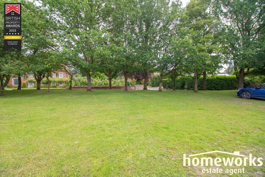 Property photo 3 of 20