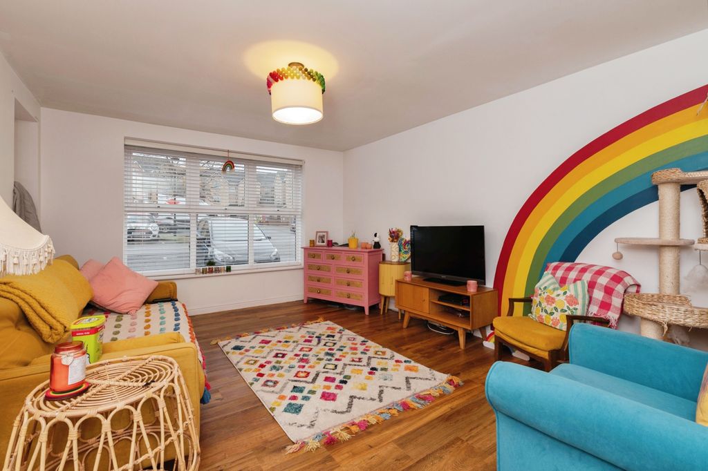 Property photo 1 of 17 Photography