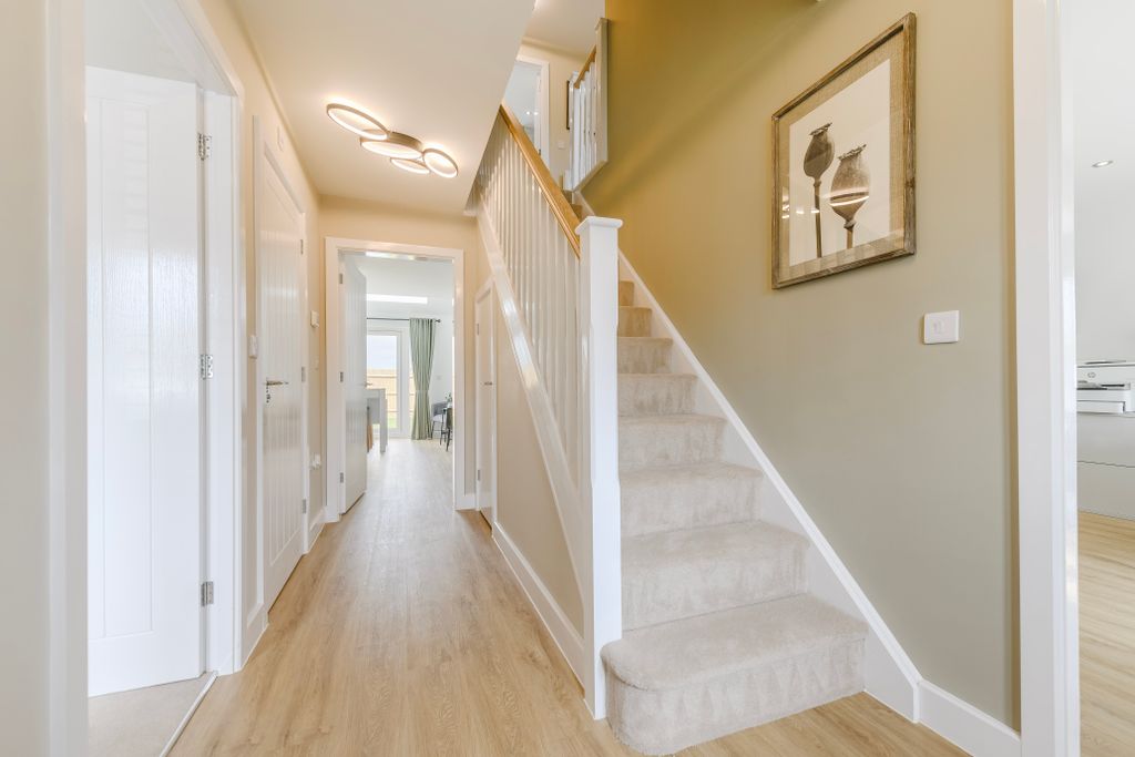 Property photo 3 of 15 Hallway