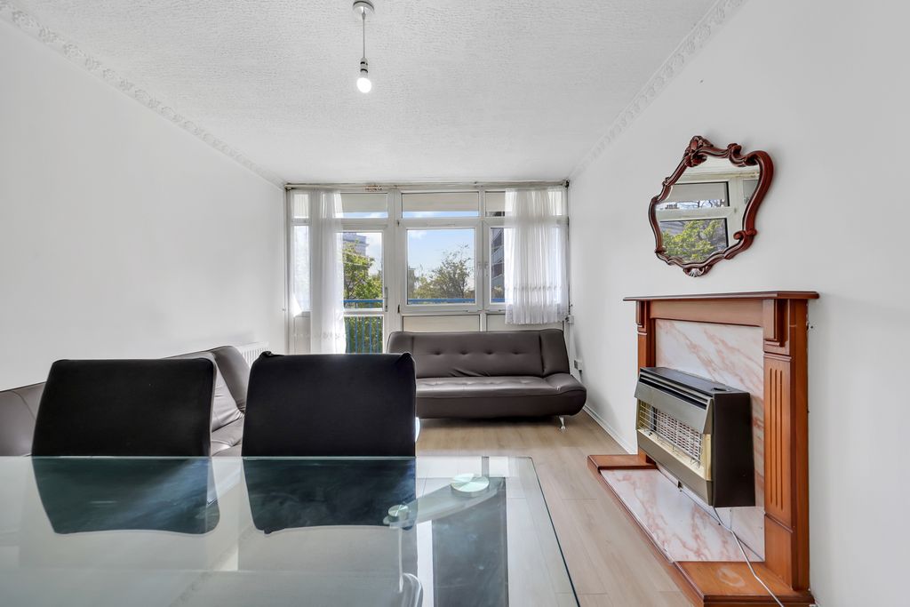 Property photo 3 of 20 Picture No. 15