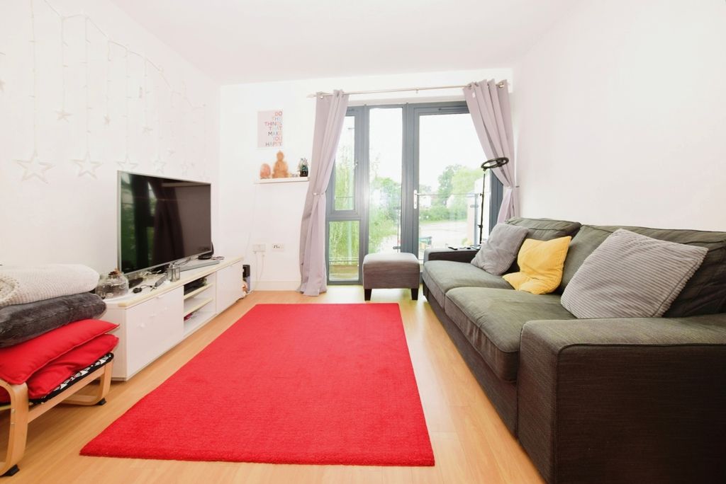 Property photo 2 of 8 c9F99c40-Dsc_0381