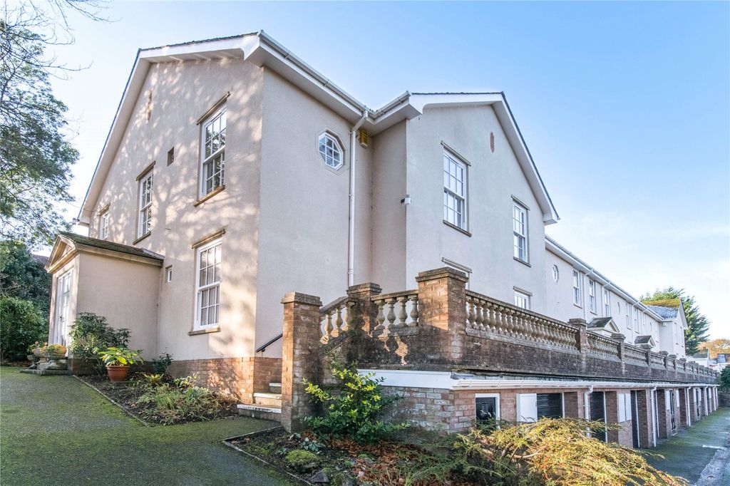 Property photo 1 of 17 Picture No. 32