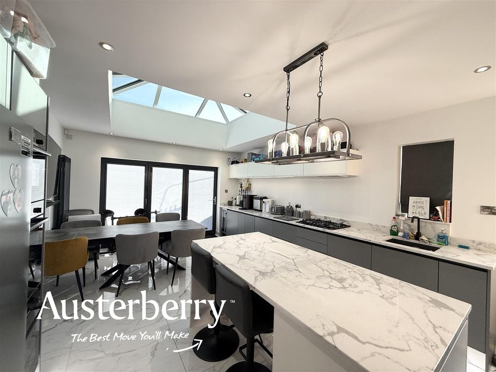 Property photo 3 of 5 Img_4544.Jpg