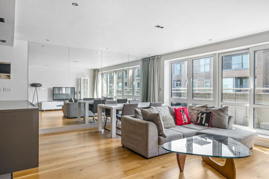 Property photo 1 of 19