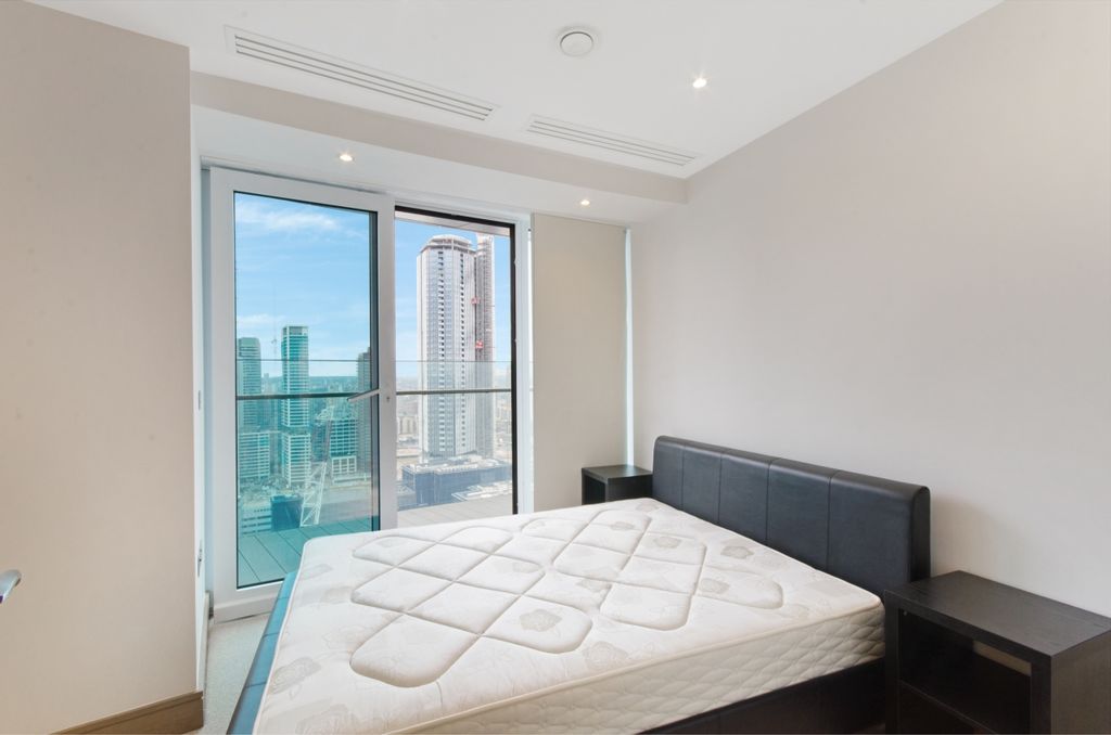 Property photo 3 of 5 Bedroom