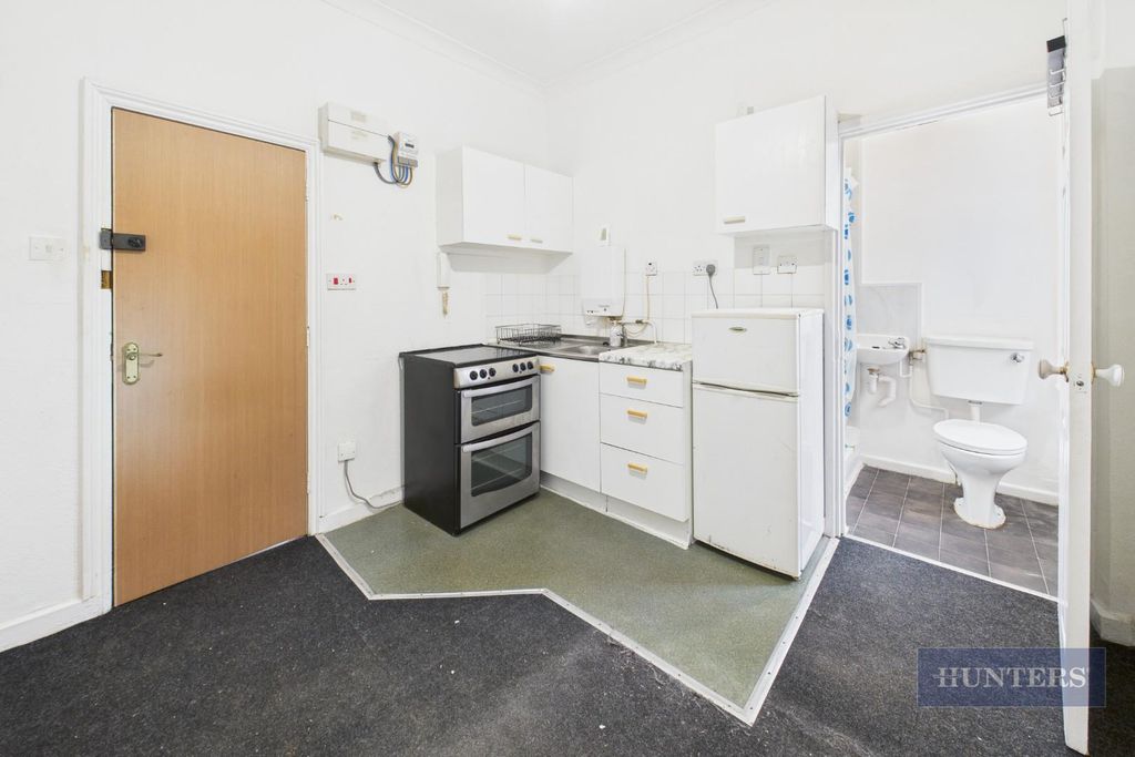 Property photo 2 of 8 Cam05152G0-Pr0314-Still009.Jpg