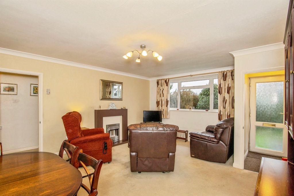 Property photo 3 of 20