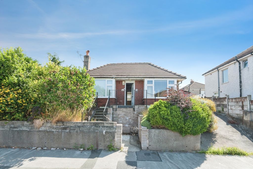 Property photo 1 of 18 Pbox-Img.Jpg