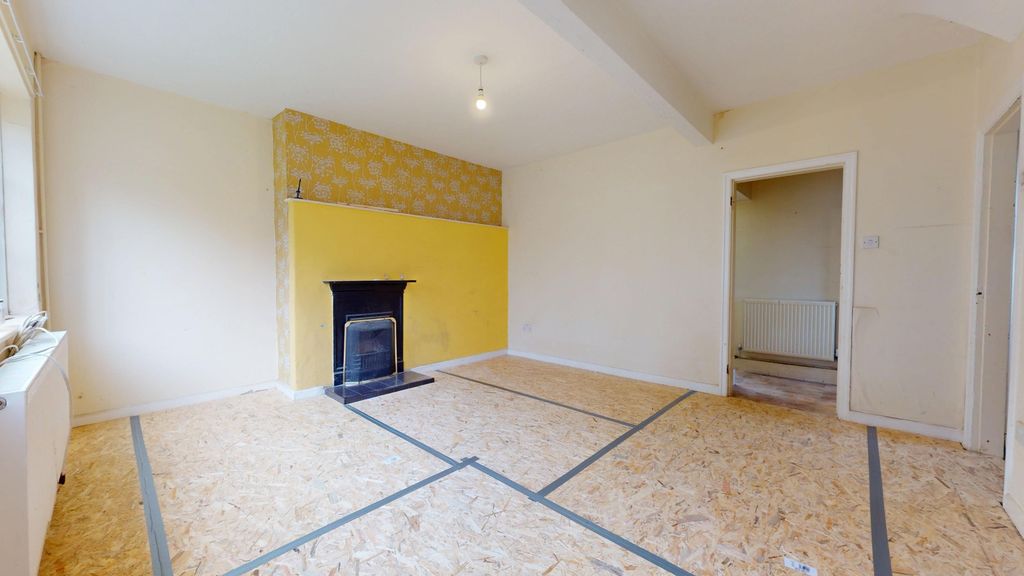 Property photo 3 of 20 4564064