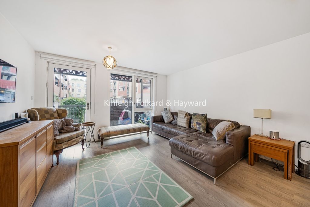 Property photo 3 of 5 F4B42813-Fd9B-4F40-B