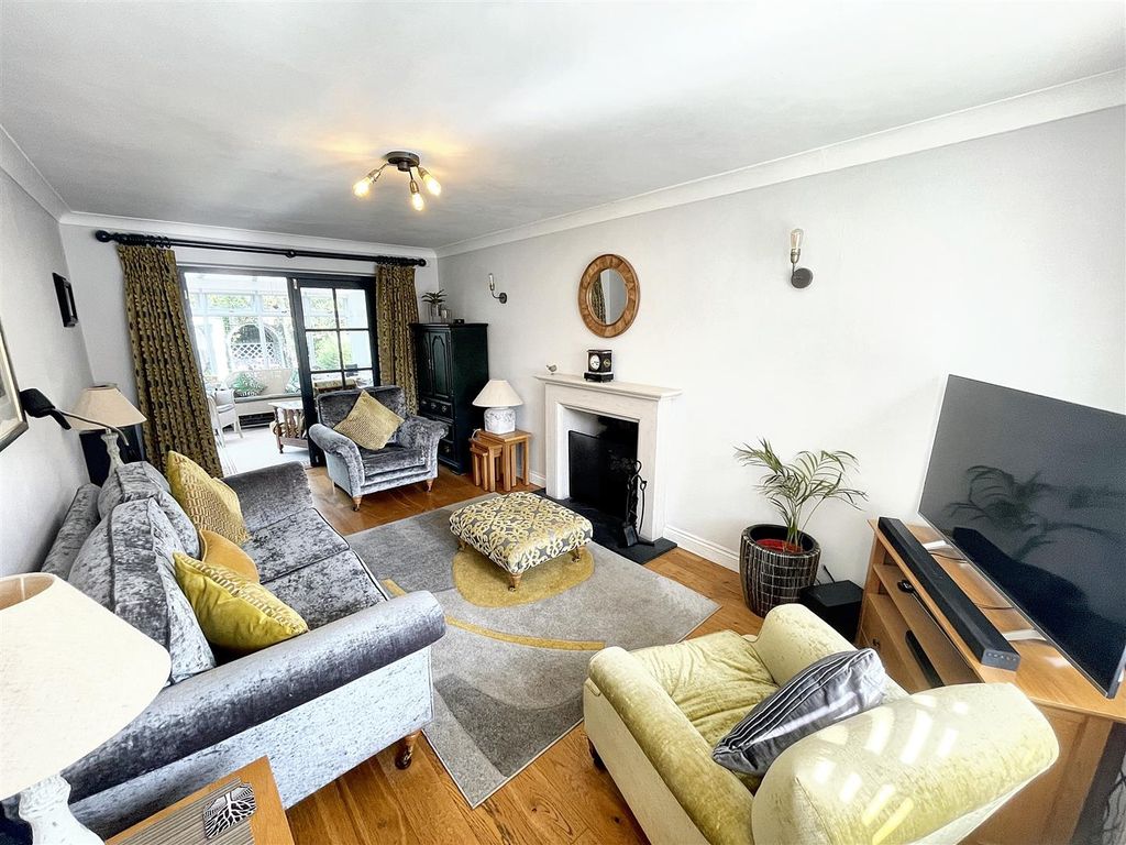 Property photo 2 of 15 Img_0409.Jpg