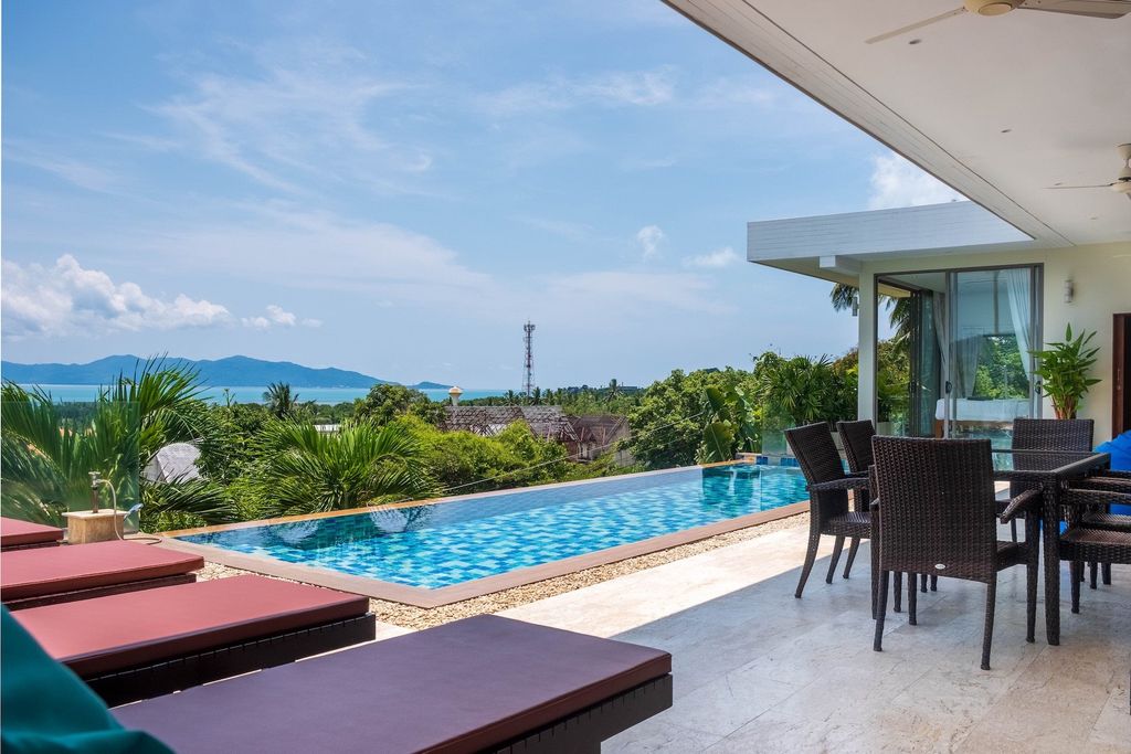 Property photo 1 of 4 4-Bedroom Sea View Villa With Pool For Sale In Mae Nam, Koh Samui