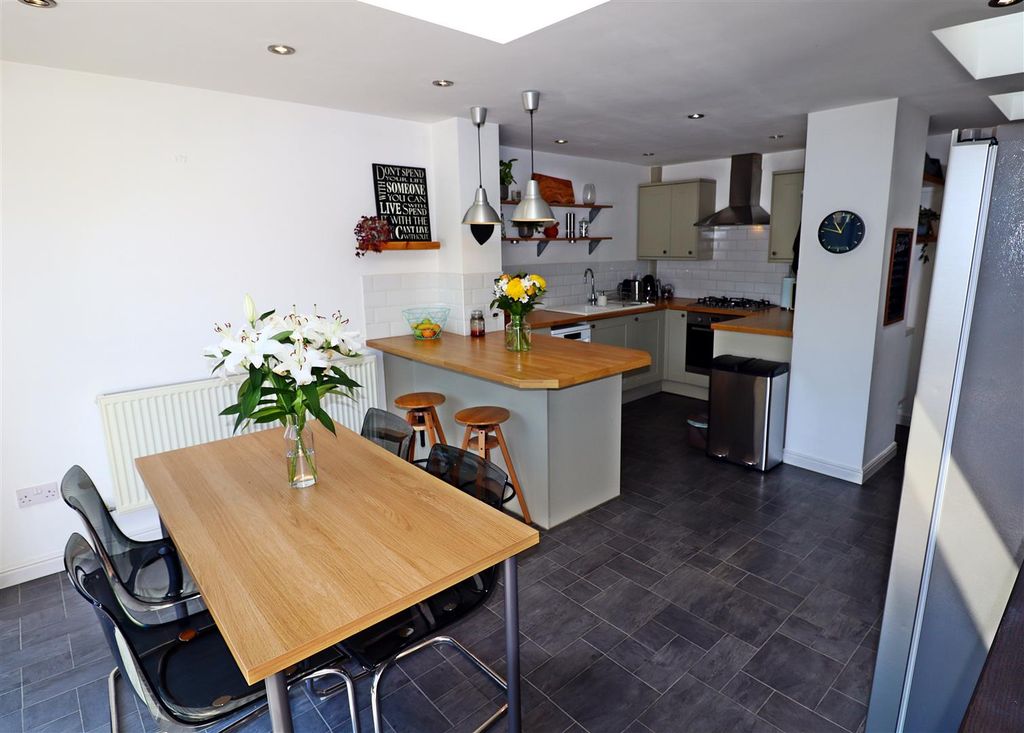 Property photo 1 of 21 Kitchen Diner 2.Jpg