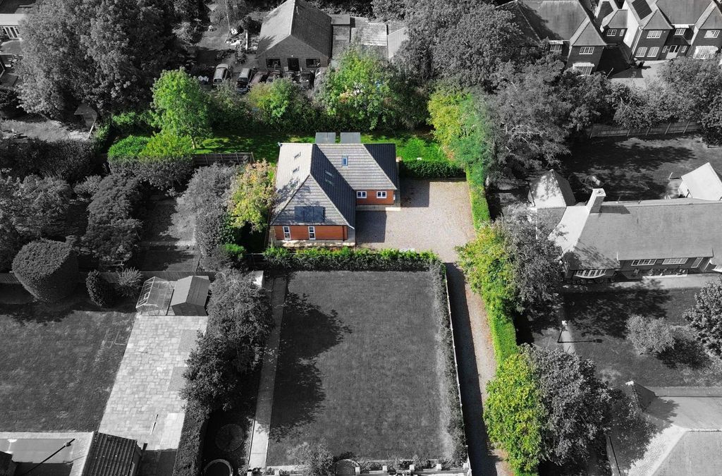 Property photo 1 of 35