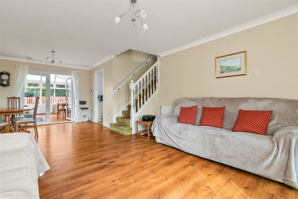 Property photo 3 of 26 Park-5.Jpg