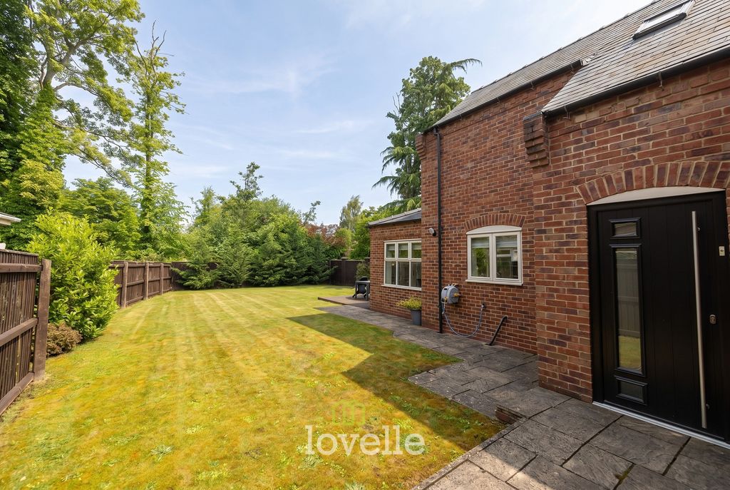 Property photo 3 of 41