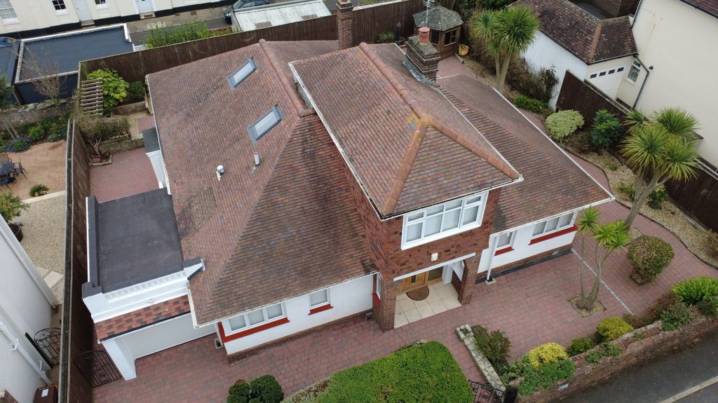 Property photo 3 of 29