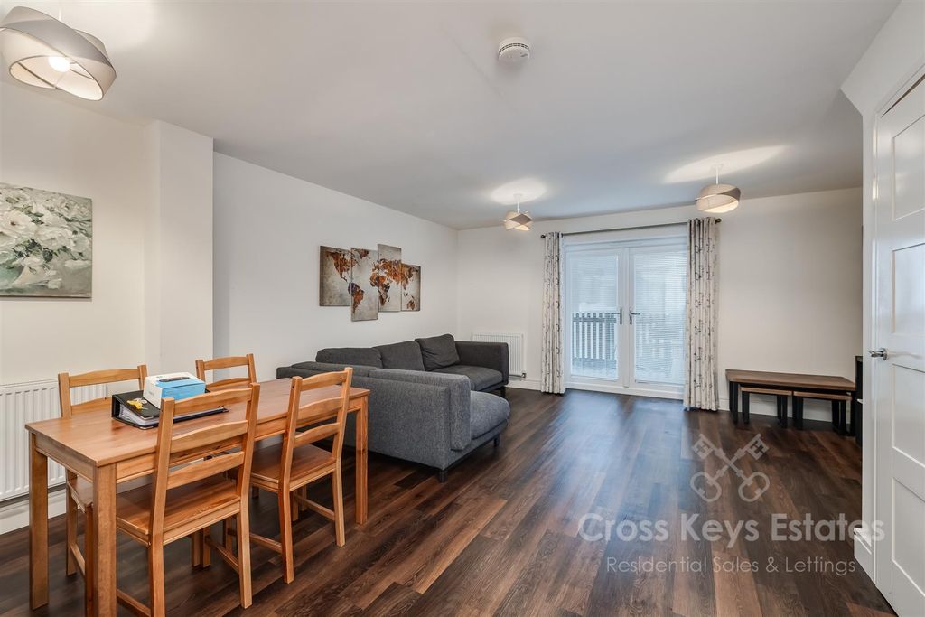 Property photo 3 of 22 Kitchen/Living Room