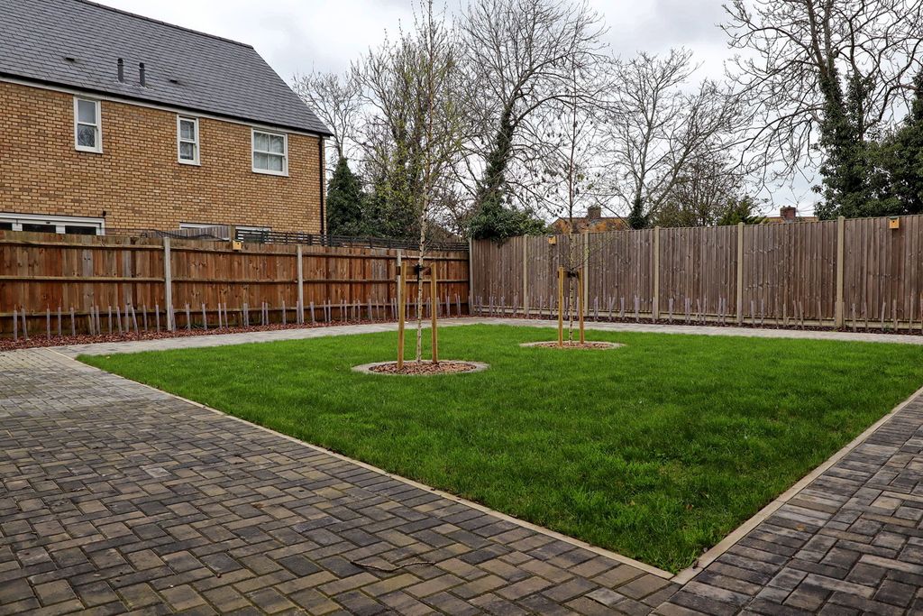 Additional image 7 of 1 bed flat for saleCoxs Yard, Braintree CM7