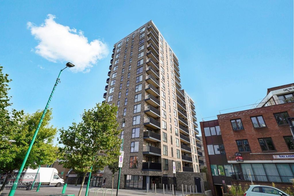 Property photo 1 of 16