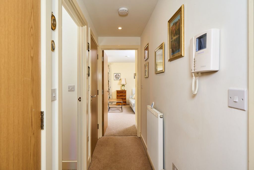 Additional image 6 of 2 bed flat for saleBridge Yard, Bradford-On-Avon BA15