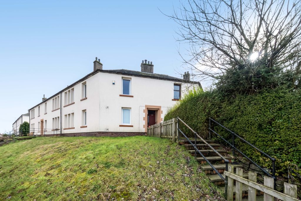 Property photo 1 of 24