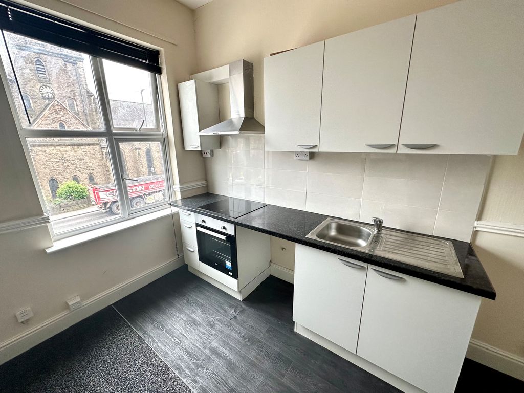 Property photo 1 of 5 Kitchen