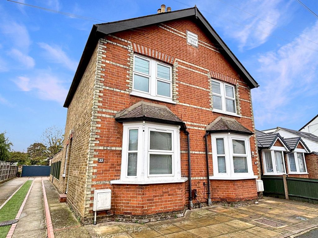 Property photo 1 of 9