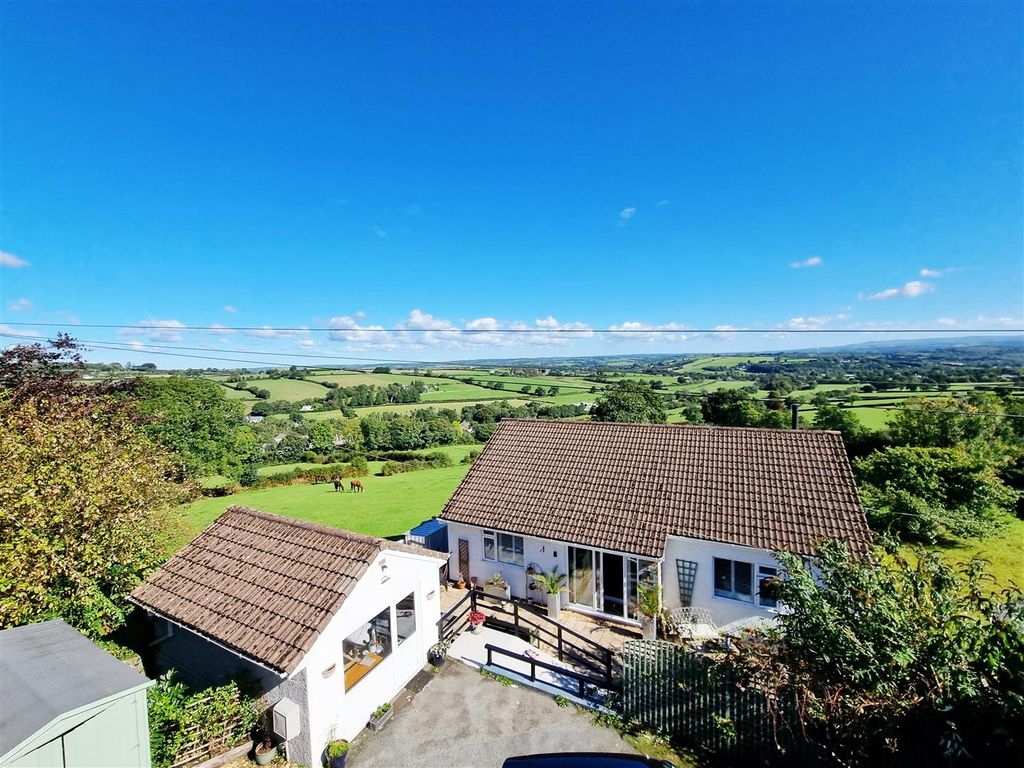 Property photo 1 of 29 Front.Jpg