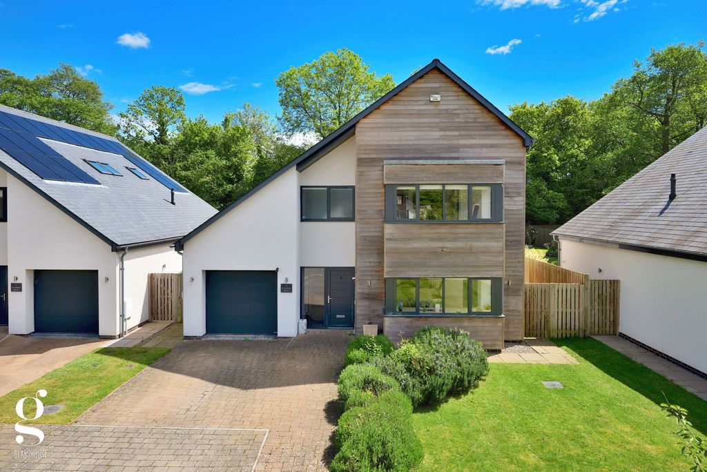 Property photo 1 of 48