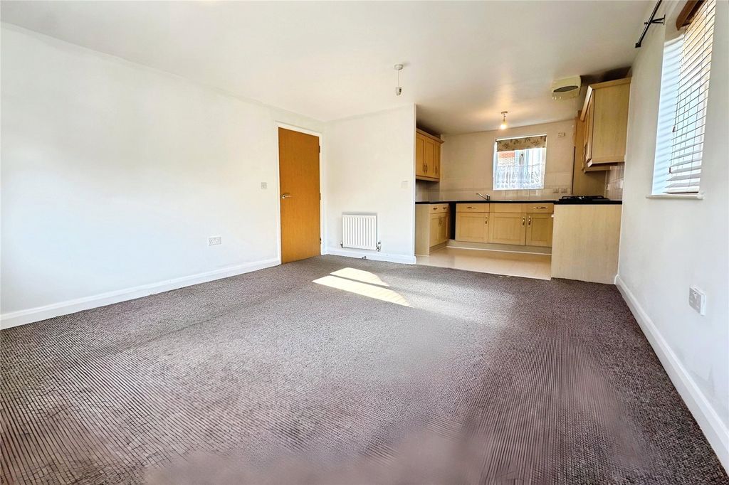 Property photo 2 of 8 Picture No. 04