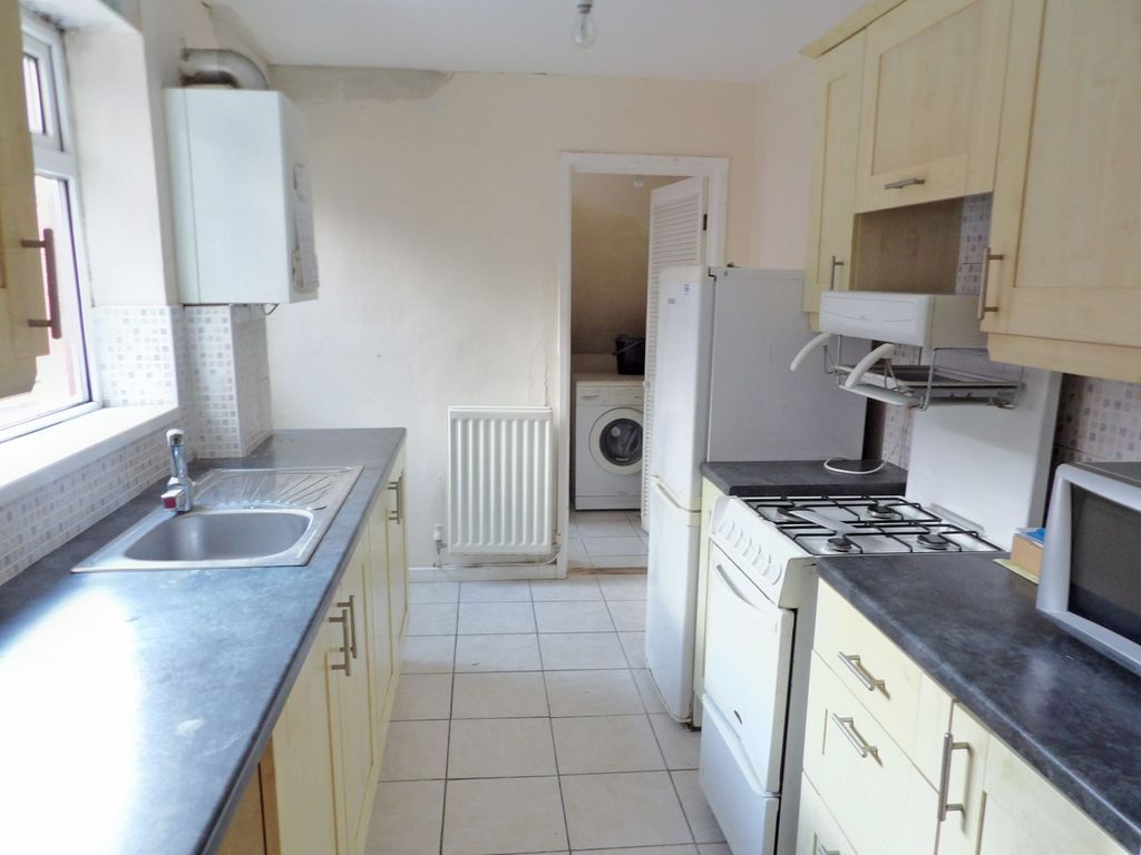 Property photo 3 of 6