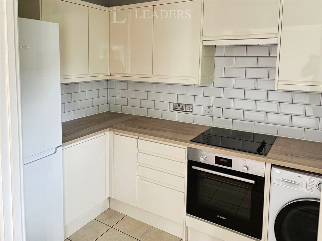 Property photo 3 of 14 Picture No. 01