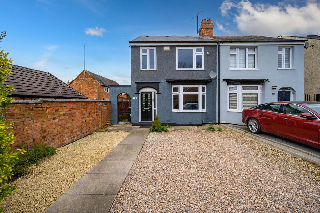 Property photo 2 of 24 Front (Exterior)