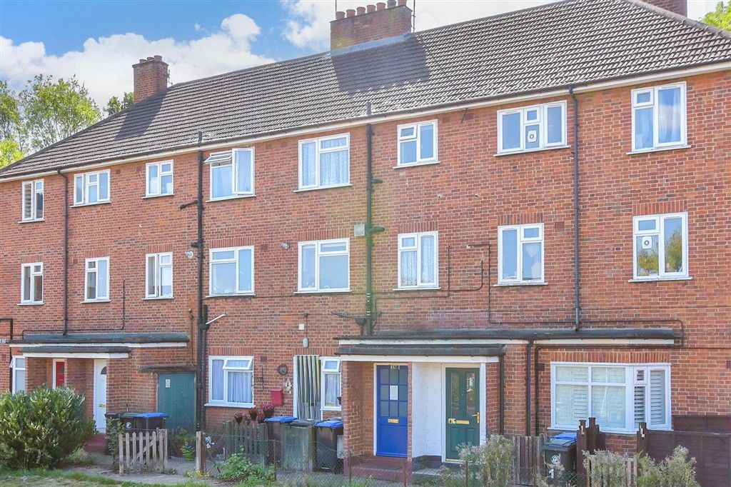 Property photo 2 of 6 External (Web)