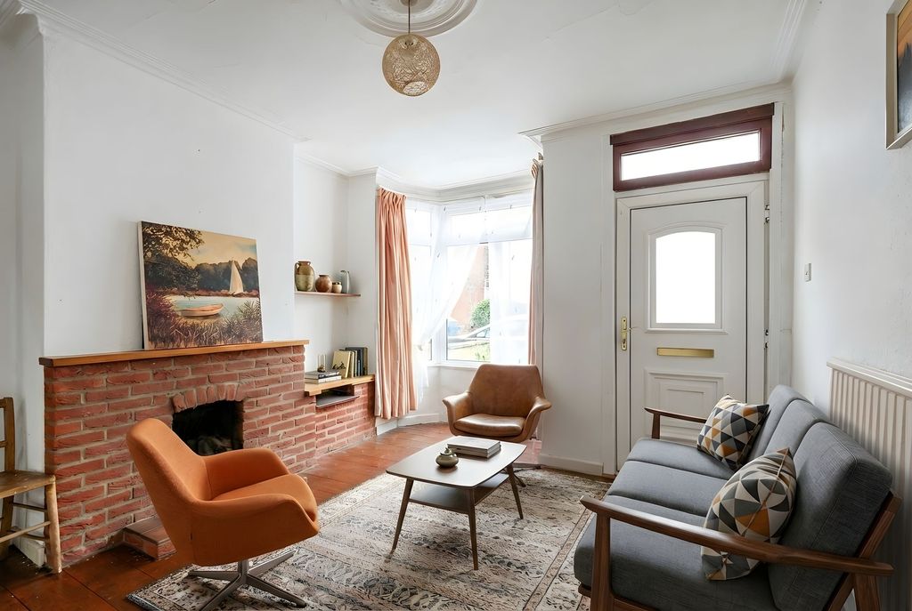 Property photo 2 of 15