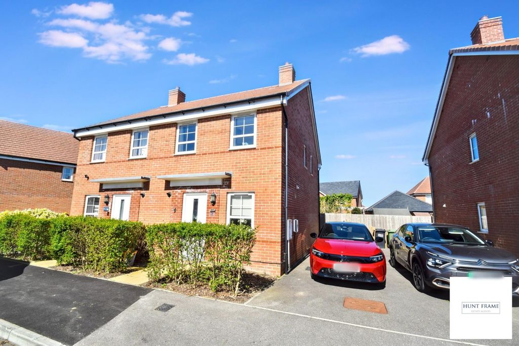 Property photo 1 of 12 Dsc_0149_Blurred.Jpg