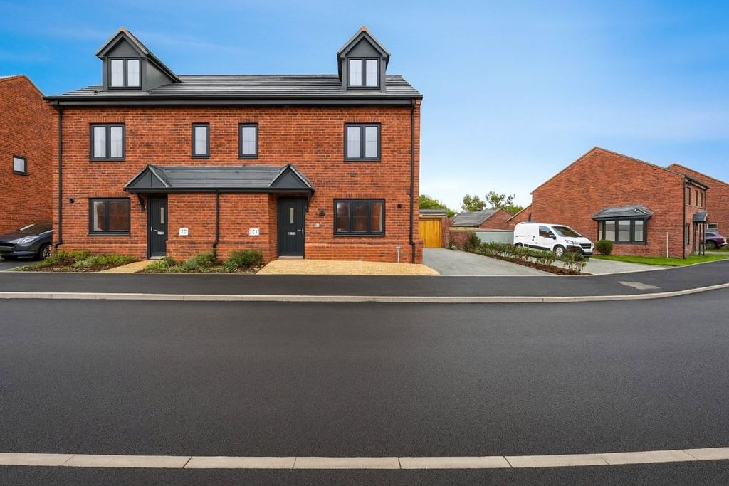 Property photo 3 of 6 Picture No. 09