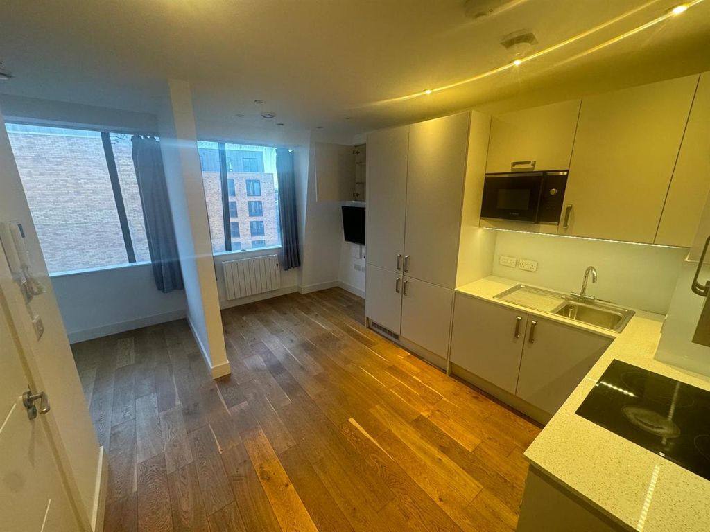 Property photo 1 of 7 29F12988-540c-432F-Bfce-373367295800.Jpg