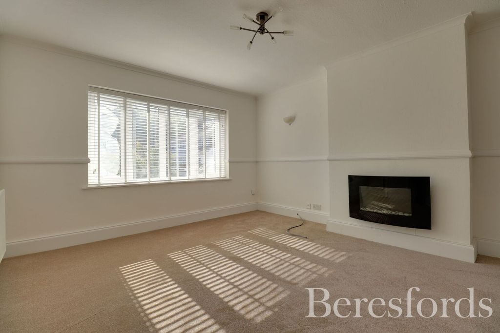 Property photo 3 of 11 Picture No. 08