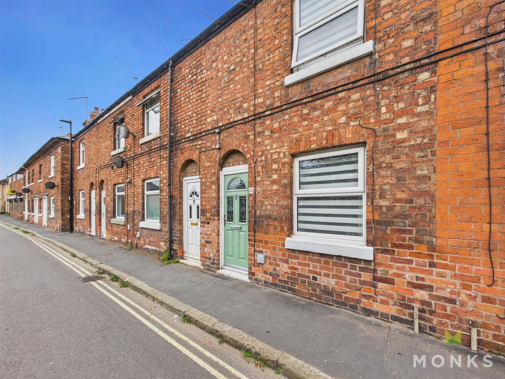 Property photo 1 of 14 Cam01348G0-Pr0735-Still023.Jpg