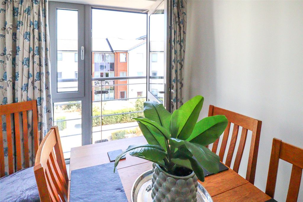 Property photo 2 of 12 Picture No. 01