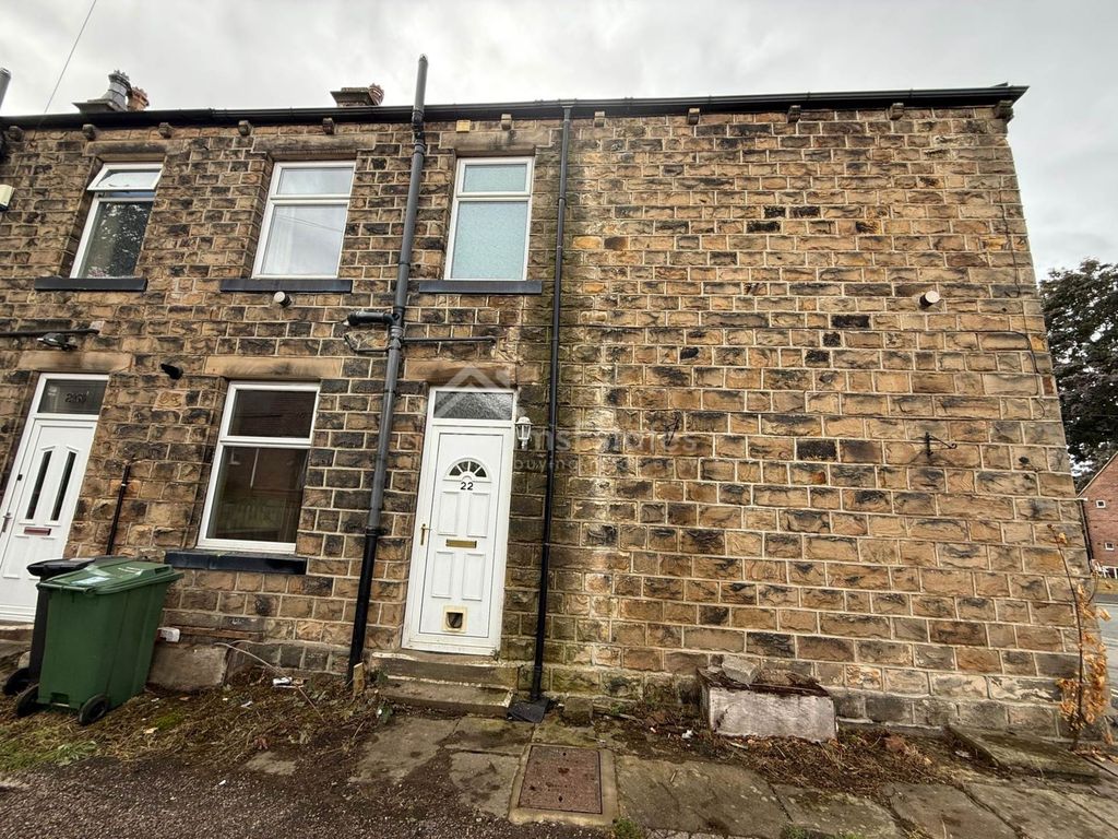 Property photo 2 of 11