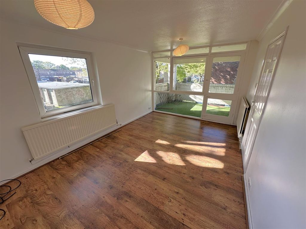Additional image 13 of 3 bed flat for saleOrkney Walk, Corby NN17