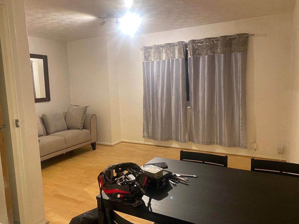 Property photo 3 of 16 Living Area