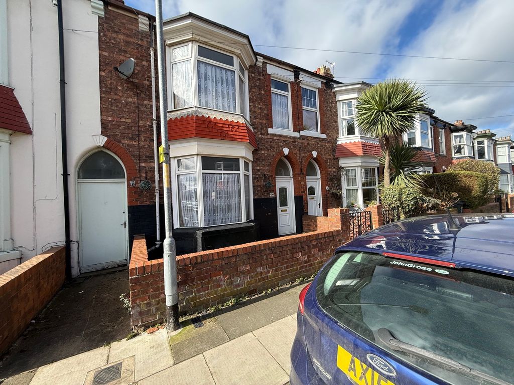 Property photo 1 of 11