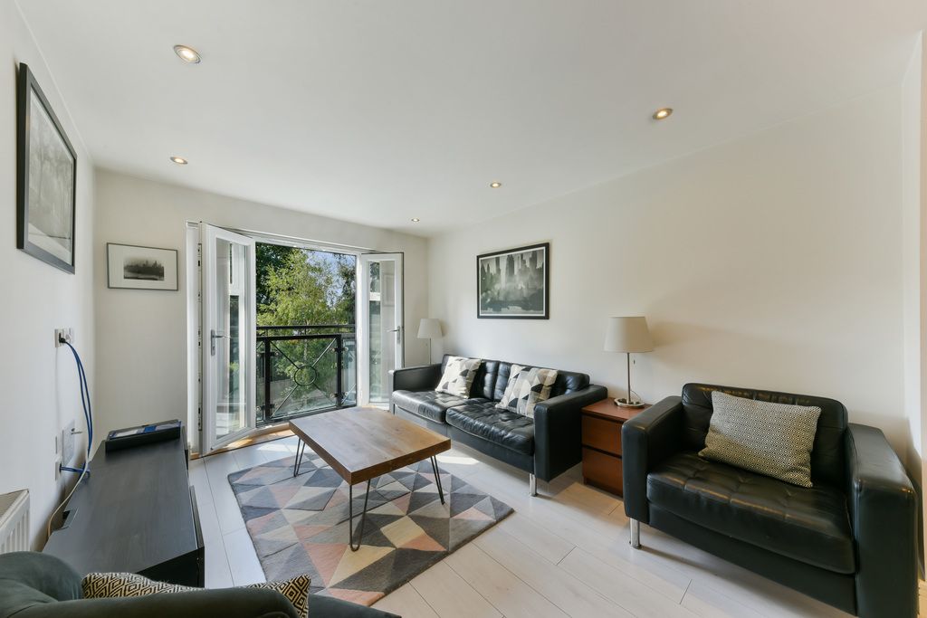 Property photo 1 of 5