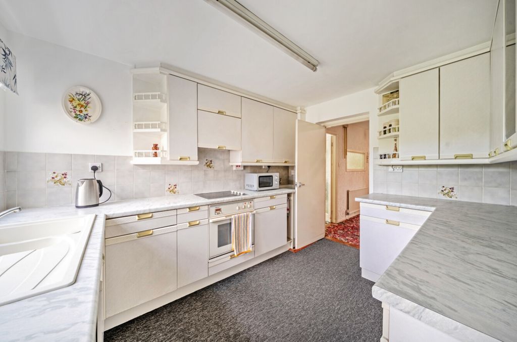 Property photo 2 of 22 1470574-10-6A20420487dc8