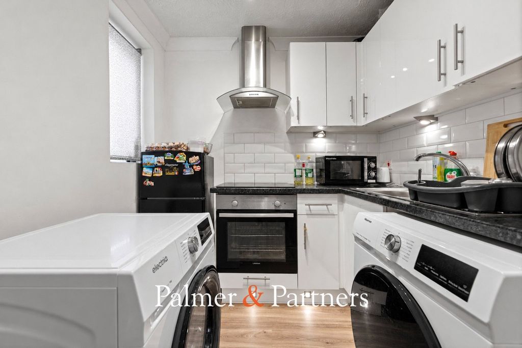 Property photo 2 of 6 Picture No. 03