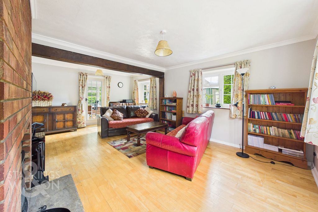 Property photo 3 of 40